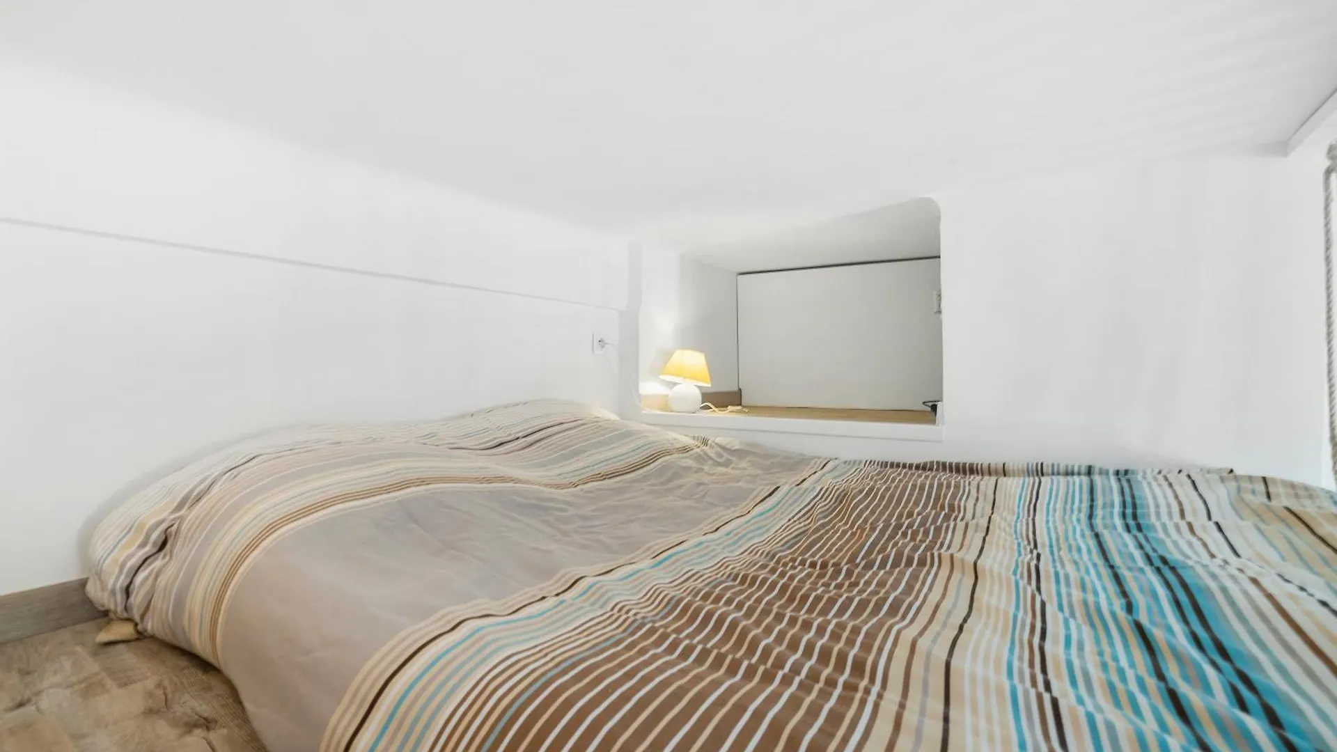 Nice Renting - Gautier - Elegance Height Port & Castle ניס צרפת